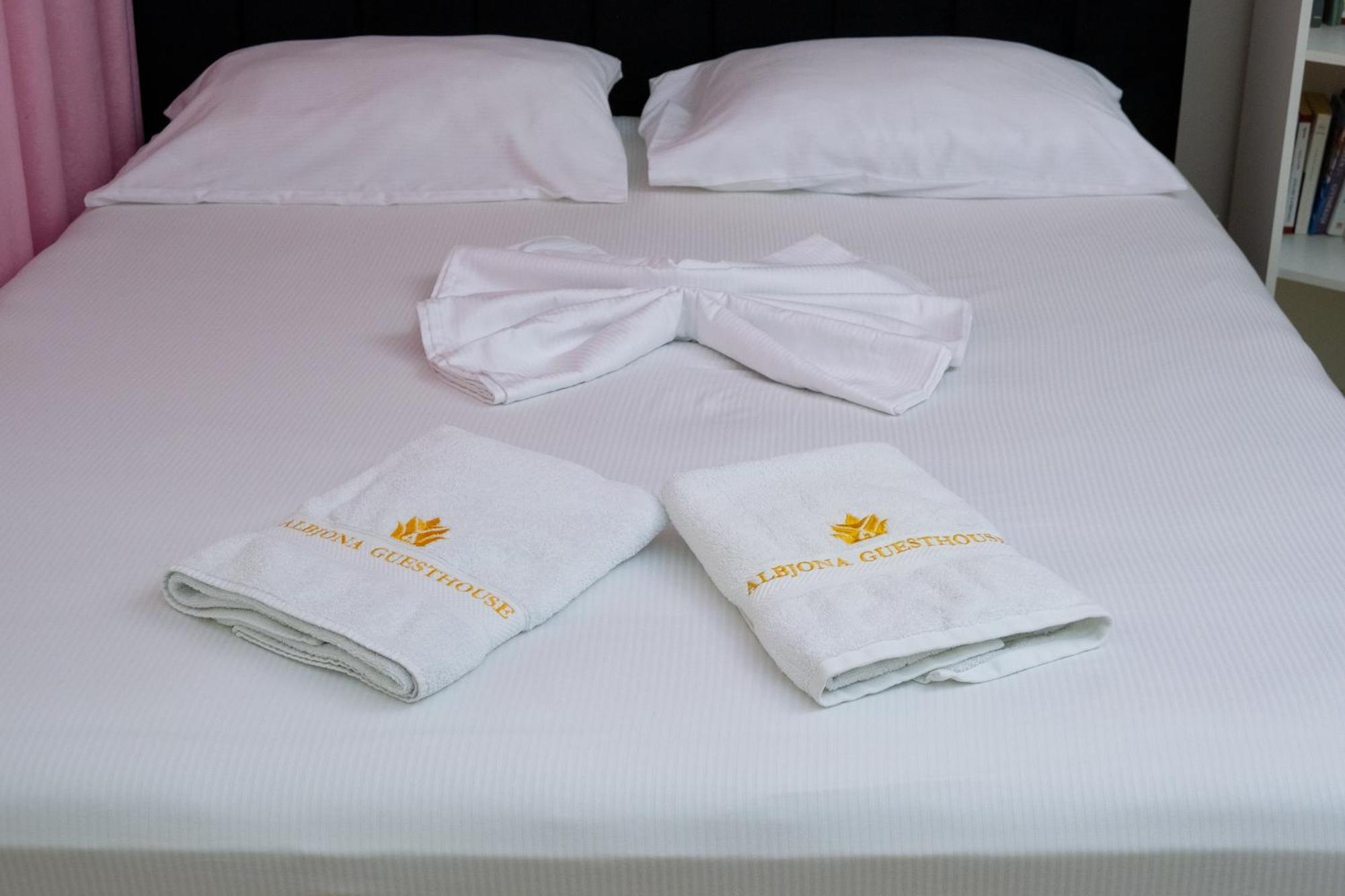 Albjona Guesthouse Tirana Kültér fotó