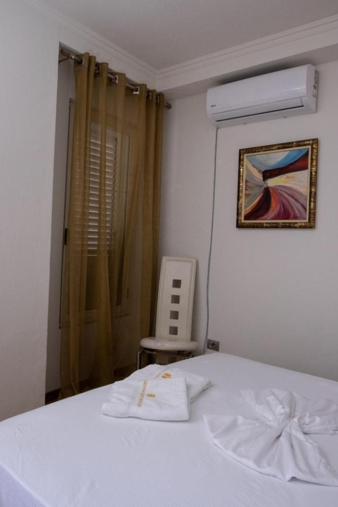 Albjona Guesthouse Tirana Kültér fotó