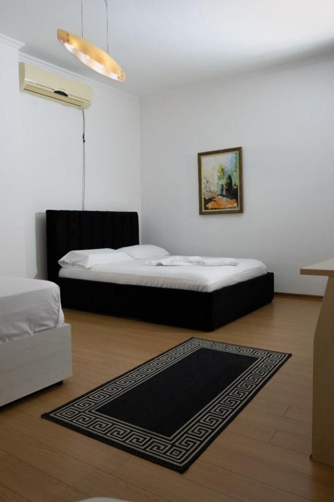 Albjona Guesthouse Tirana Kültér fotó